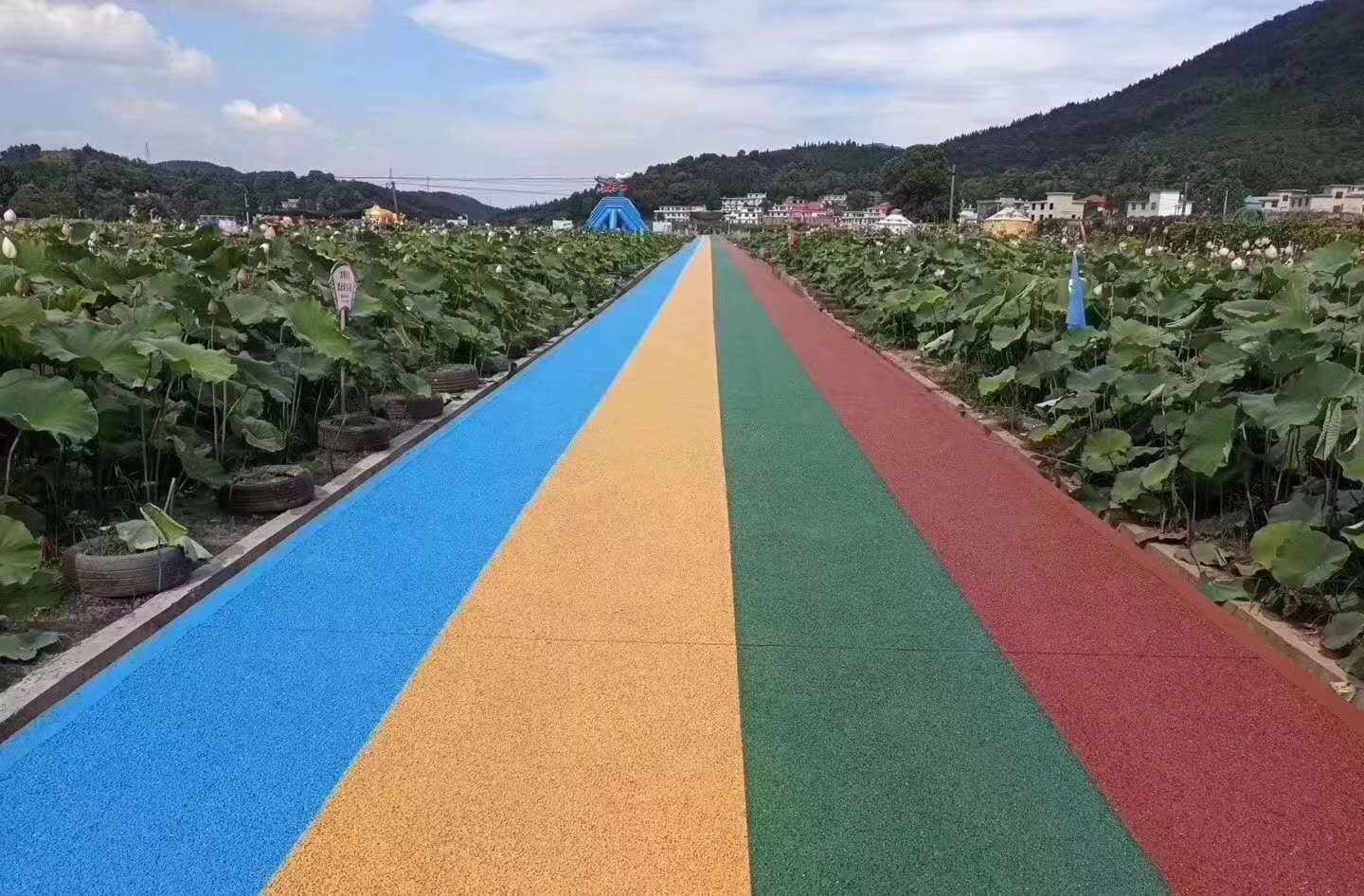 <b>透水混凝土</b>